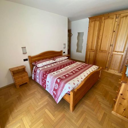 Domus Alpina Lägenhet Bormio Exteriör bild